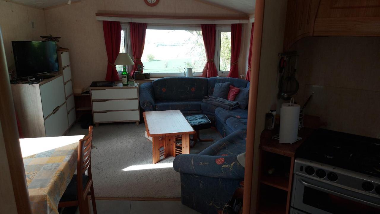 Camping Le Bois Jahan Brunelles 외부 사진