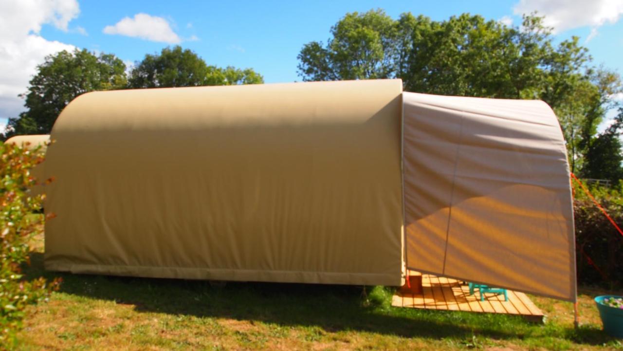 Camping Le Bois Jahan Brunelles 외부 사진