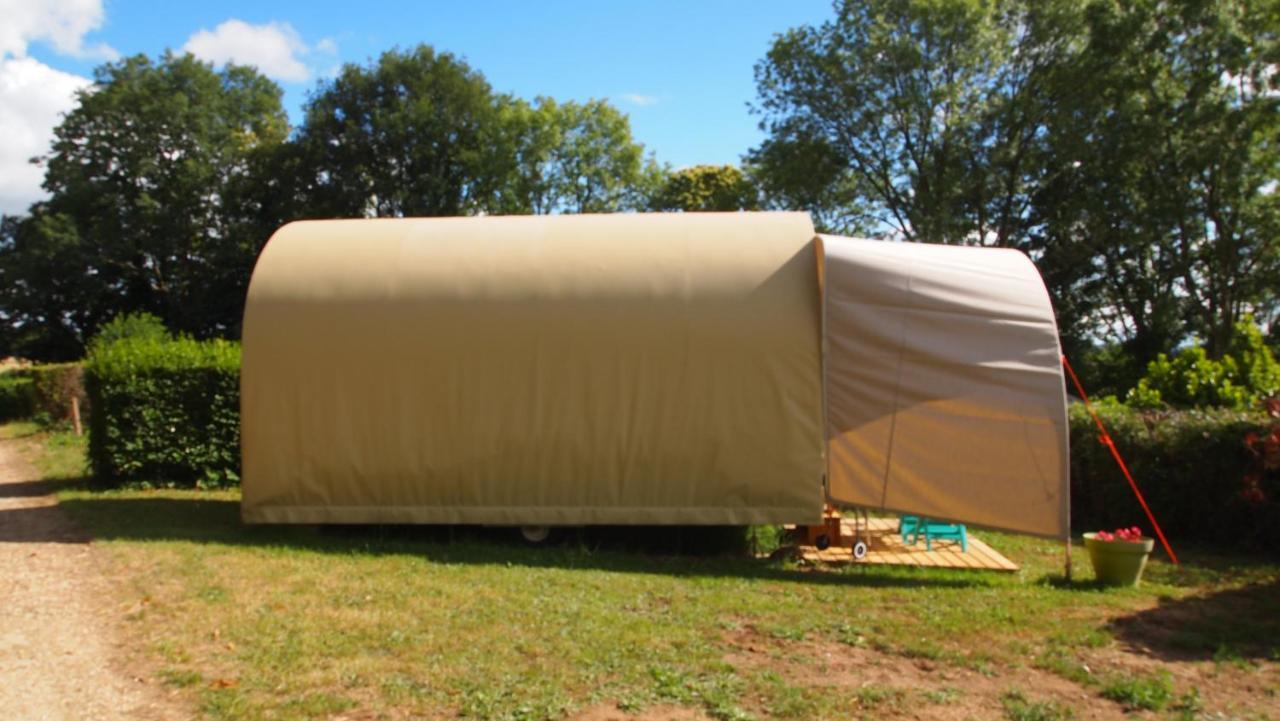 Camping Le Bois Jahan Brunelles 외부 사진